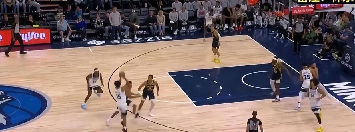 骑士主场惨遭步行者反超，铩羽而归的简单介绍