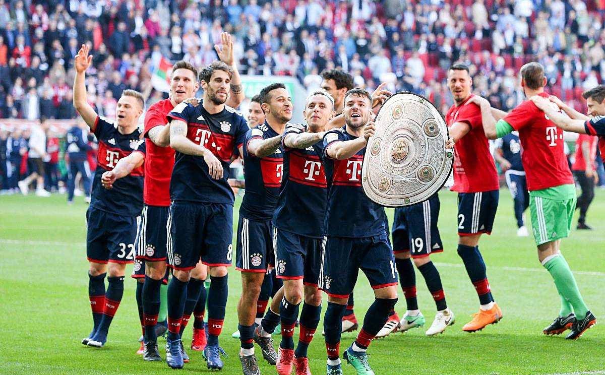 拜仁慕尼黑再获胜利，豪取联赛榜首