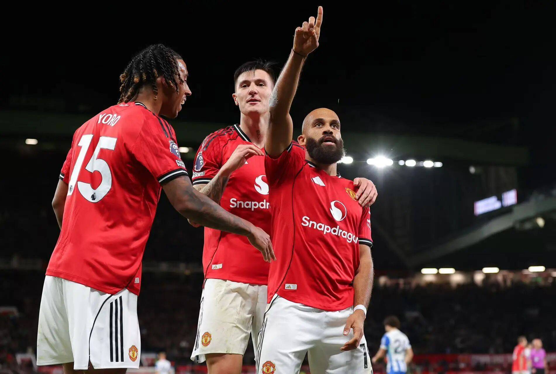 曼联客场取胜，保持前四实力