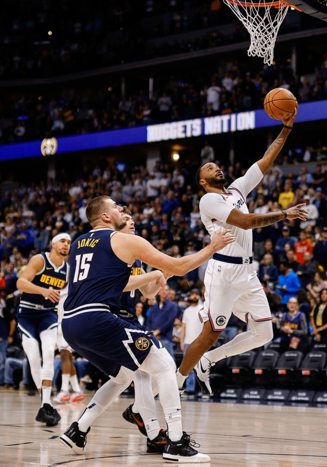 关于步行者险胜火箭，约基奇高光表现的信息