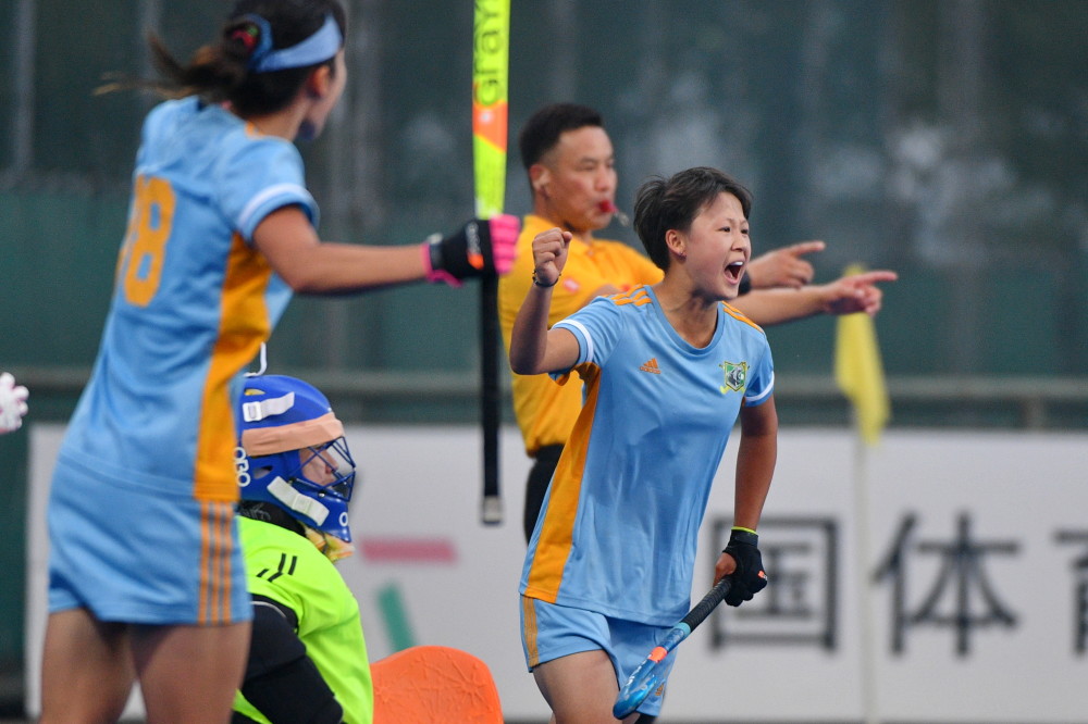 站在舞台中央！叙利亚女子曲棍球队追逐梦想，取得胜利的简单介绍