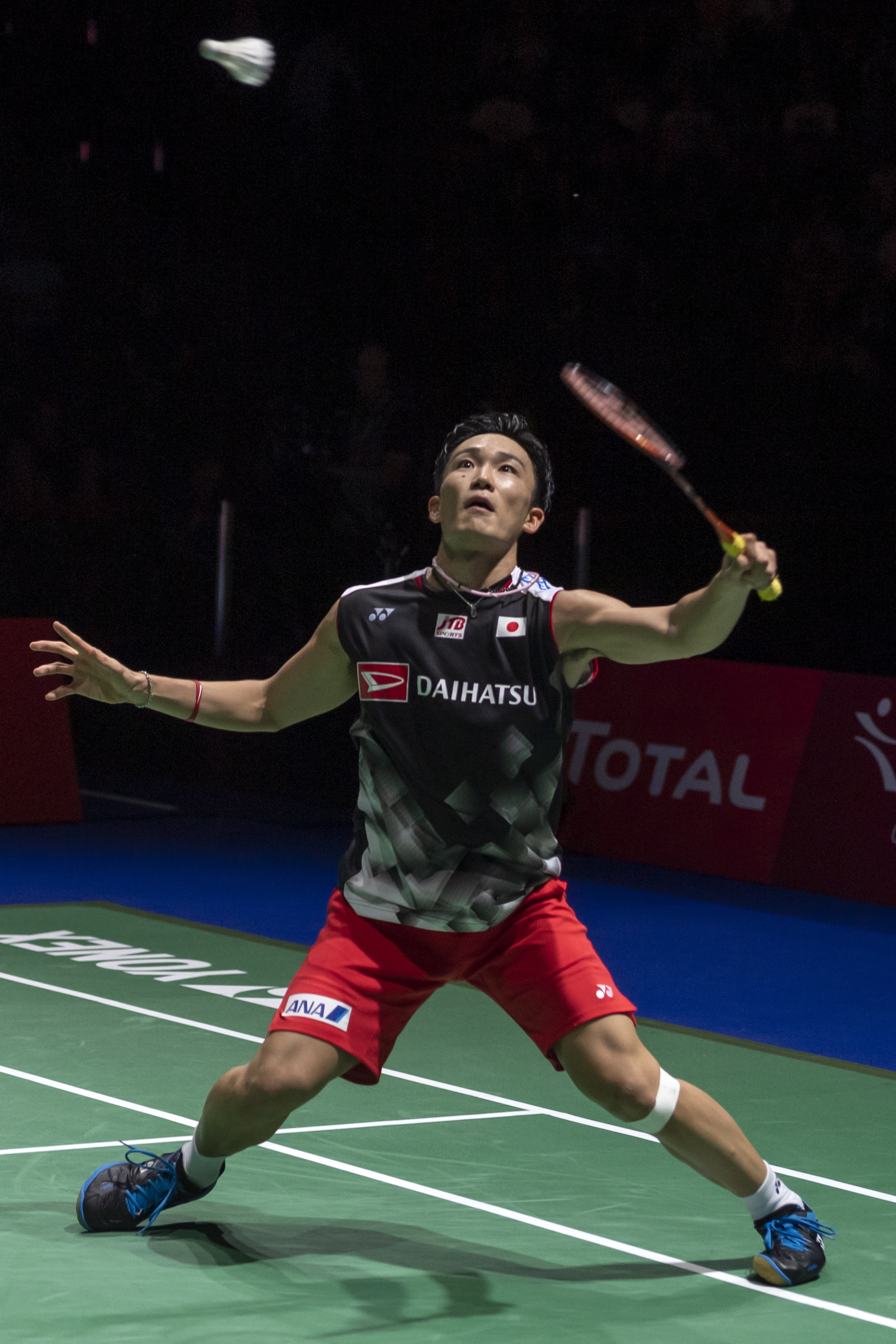 包含丹麦羽毛球队力克泰国羽毛球队，桃田贤斗制霸全场的词条