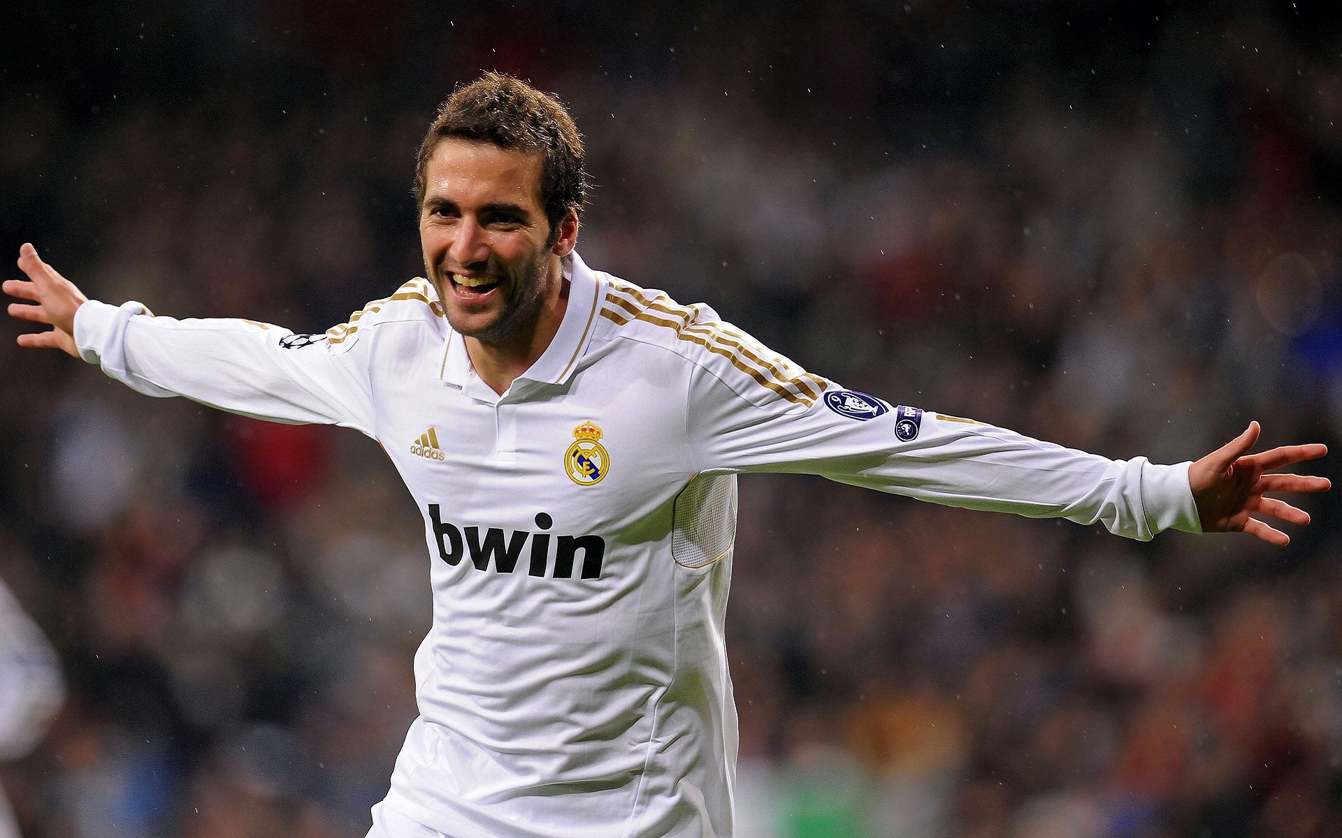 格列兹曼终场绝杀定乾坤,厄瓜多尔决胜局力克几内亚晋级